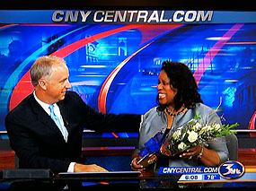 wstm robinson jackie final honored mulcahy newscast bouquet anchor presents matt during years after her